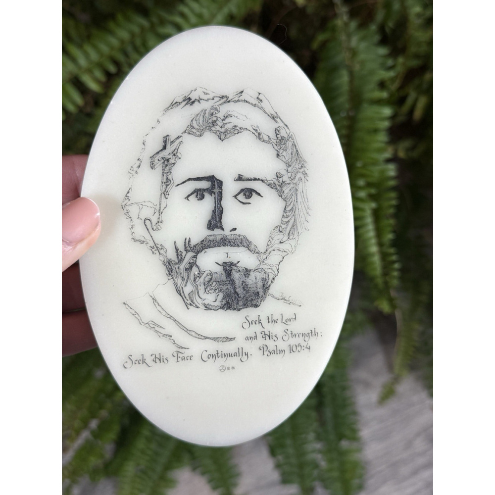 Joe Castillo The Face of Christ Etched Oval Stone Handcrafted Tennessee w/ Stand